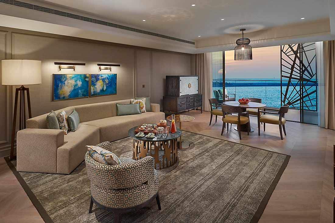 Premier Sea View Suite